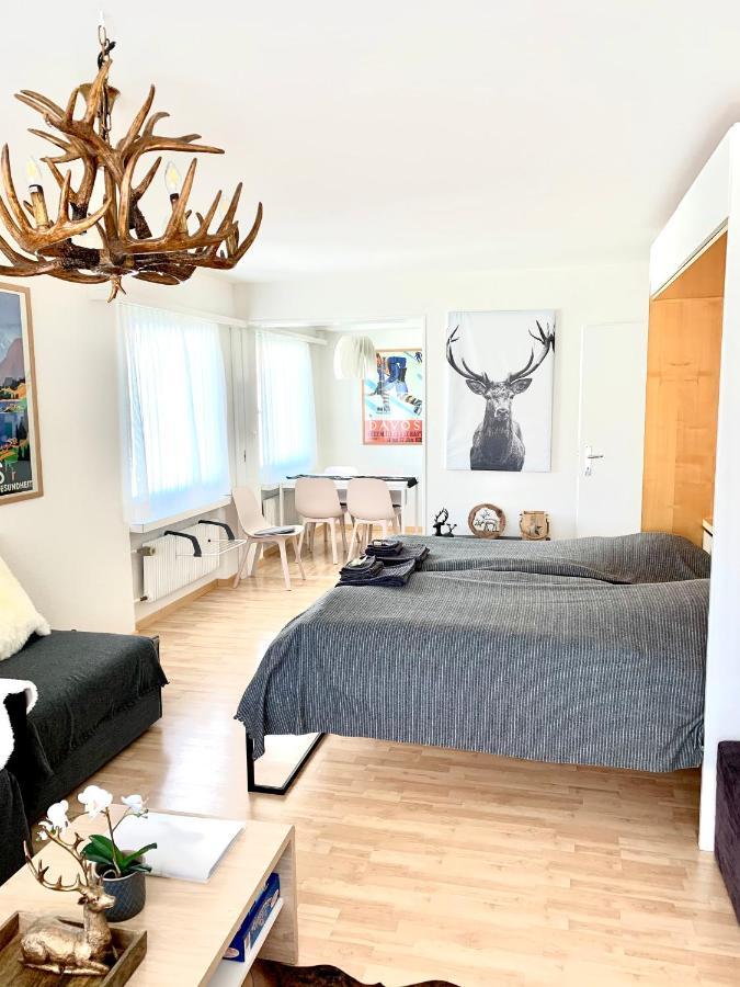 Holiday Apartment Bolgen - Close To Everything! Bolgen, Jakobshorn, Bus Stop, Train Station, Supermarket, Ski School, Ski Rentals, Restaurants And More! Davos Exterior photo