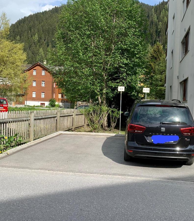 Holiday Apartment Bolgen - Close To Everything! Bolgen, Jakobshorn, Bus Stop, Train Station, Supermarket, Ski School, Ski Rentals, Restaurants And More! Davos Exterior photo